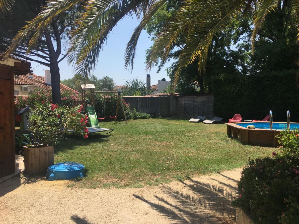 Les Rosiers Villa Lapalud Bagian luar foto